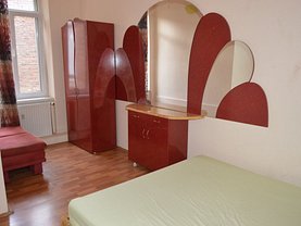 Apartament de închiriat 3 camere, în Oradea, zona Ultracentral
