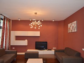 Apartament de închiriat 3 camere, în Oradea, zona Ultracentral