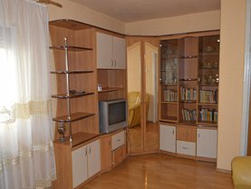 Apartament de închiriat 4 camere, în Oradea, zona Decebal