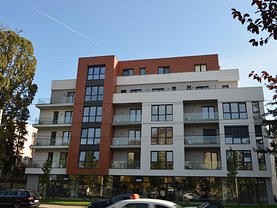 Apartament de vânzare 3 camere, în Oradea, zona Central