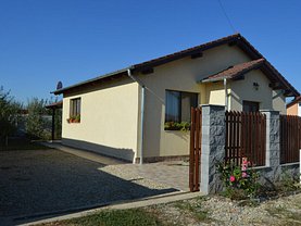 Casa de vânzare 2 camere, în Sântandrei