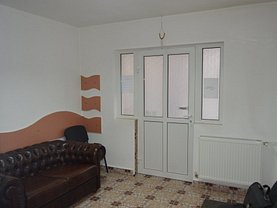 Vânzare spaţiu comercial