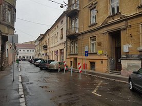 Închiriere birou