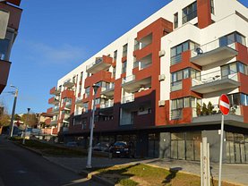 Apartament de închiriat 3 camere, în Oradea, zona Central