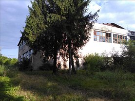 Vânzare spaţiu industrial