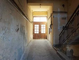 Apartament de vânzare 4 camere, în Cluj-Napoca, zona Central