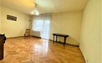  Vanzare Apartament 3 camere decomandat, 67 mp, Etajul 4 din 4