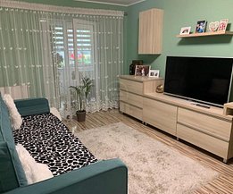 Apartament de vânzare 3 camere, în Cluj-Napoca, zona Mănăştur