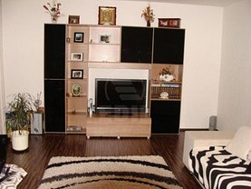 Casa de închiriat 3 camere, în Cluj-Napoca, zona Central