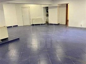 Închiriere spaţiu comercial
