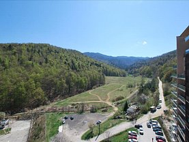 Apartament de închiriat 3 camere, în Braşov, zona Răcădău