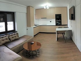 Apartament de închiriat 2 camere, în Braşov, zona Tractorul
