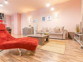 Apartament de vanzare 2 camere, în Brasov, zona Centrul Istoric