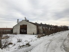 Vânzare spaţiu industrial