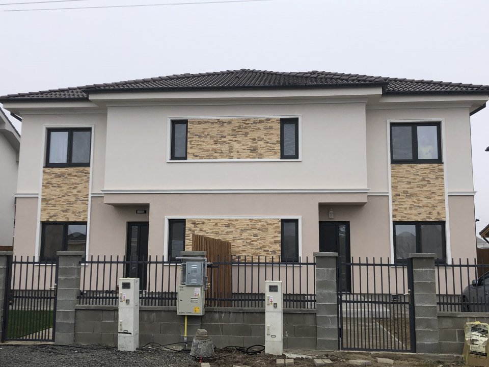 De vanzare duplex in Mosnita Noua, Cartier Serena 3 casa/vila cu 4