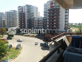 Apartament de închiriat 4 camere, în Oradea, zona Calea Aradului