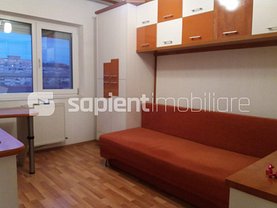 Apartament de închiriat 3 camere, în Oradea, zona Decebal