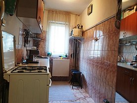 Apartament de vânzare 2 camere, în Oradea, zona Rogerius