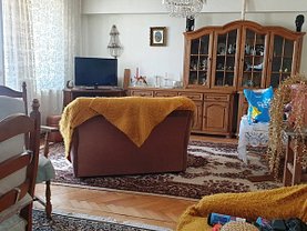 Apartament de vânzare 4 camere în Oradea, Decebal