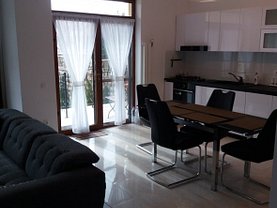Casa de închiriat 5 camere, în Sanmartin