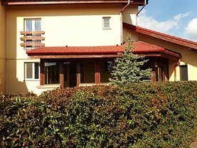Casa de închiriat 4 camere, în Oradea, zona Europa