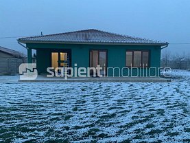 Casa de vânzare 3 camere, în Sântandrei