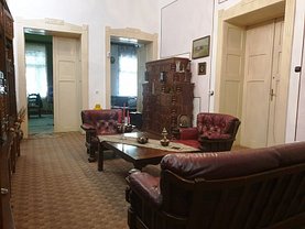 Casa de vânzare 5 camere, în Oradea, zona Central