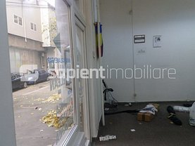 Închiriere spaţiu comercial