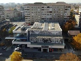 Închiriere spaţiu comercial