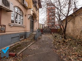 Apartament de vânzare 4 camere, în Bucuresti, zona Ferdinand