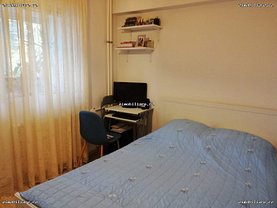 Apartament de vânzare 3 camere, în Bucureşti, zona Crângaşi