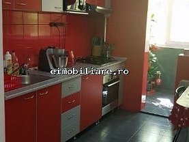 Apartament de vânzare 3 camere, în Bucureşti, zona Drumul Taberei