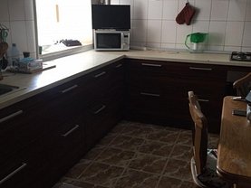 Apartament de vânzare 3 camere, în Bucureşti, zona Militari