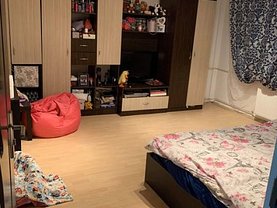 Apartament de vânzare 3 camere, în Bucureşti, zona Crângaşi