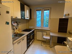 Apartament de vânzare 4 camere, în Bucureşti, zona Drumul Taberei