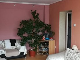 Apartament de vânzare 3 camere, în Iaşi, zona Primăverii