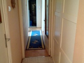 Apartament de vânzare 3 camere, în Oradea, zona Iosia-Nord