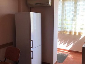 Apartament de închiriat 2 camere, în Oradea, zona Decebal