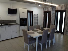 Apartament de închiriat 4 camere, în Oradea, zona Calea Clujului