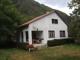Casa de vânzare 3 camere, în Tarnita