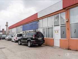 Închiriere spaţiu comercial
