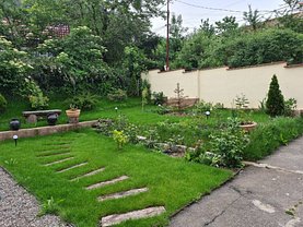 Apartament de vânzare 3 camere, în Braşov, zona Centrul Istoric