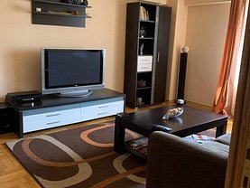 Apartament de închiriat 2 camere, în Braşov, zona Centrul Civic