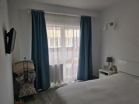 Apartament de vanzare 2 camere, în Brasov, zona Tractorul