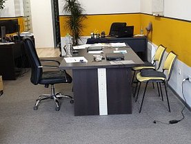 Închiriere spaţiu comercial