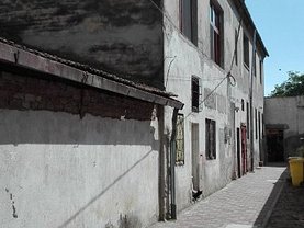 Casa de vânzare 5 camere, în Timisoara, zona Balcescu