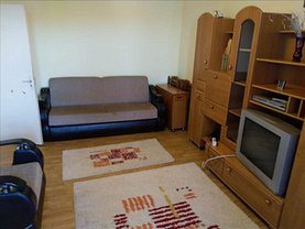 Apartament de închiriat 3 camere, în Braşov, zona Craiter