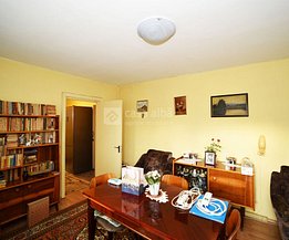 Apartament de vânzare 4 camere, în Iaşi, zona Podu Roş