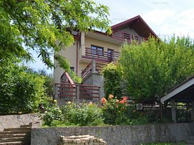 Casa de vânzare 7 camere, în Pietraria