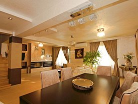 Casa de închiriat 10 camere, în Iasi, zona Galata